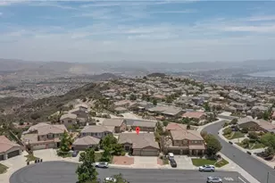 29264 Crystal Ridge Ct, Lake Elsinore, CA 92530 - Photo 42