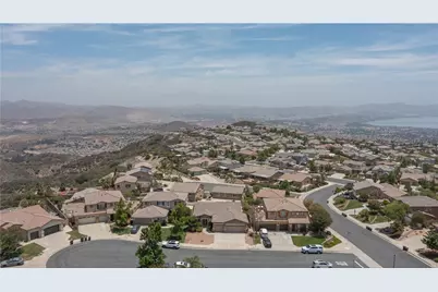 29264 Crystal Ridge Court, Lake Elsinore, CA 92530 - Photo 50