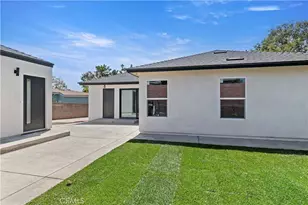 11018 S Chanera, Inglewood, CA 90303 - Photo 6