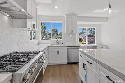 11018 S Chanera, Inglewood, CA 90303 - Photo 10