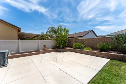 30833 Prairie Sun, Murrieta, CA 92563 - Photo 40