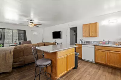 17182 Dante Street, Victorville, CA 92394 - Photo 6