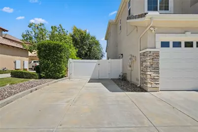 42490 Azure Sky Court, Murrieta, CA 92562 - Photo 22