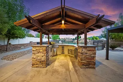 42490 Azure Sky Court, Murrieta, CA 92562 - Photo 14