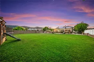 42490 Azure Sky Ct, Murrieta, CA 92562 - Photo 16