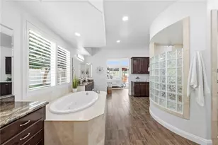 42490 Azure Sky Ct, Murrieta, CA 92562 - Photo 48