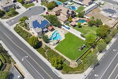 42490 Azure Sky Court, Murrieta, CA 92562 - Photo 2