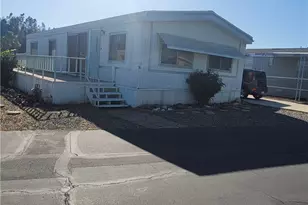 21601 Canyon Dr, Wildomar, CA 92595 - Photo 2