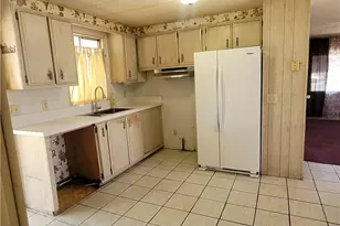 21601 Canyon Dr, Wildomar, CA 92595 - Photo 6