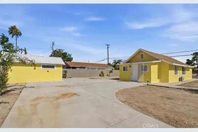 359 E 1st, San Jacinto, CA 92583 - Photo 6