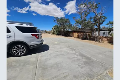 57492 Onaga Trail, Yucca Valley, CA 92284 - Photo 34