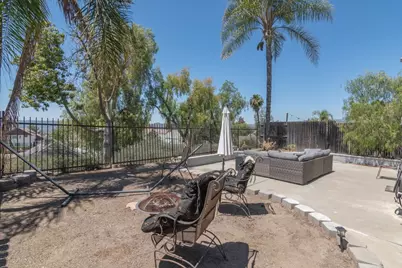 23917 Five Tribes Trail, Murrieta, CA 92562 - Photo 26