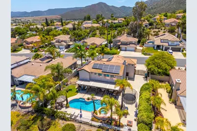 42711 Mountain Shadow Road, Murrieta, CA 92562 - Photo 32