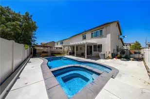31109 Rose Arbor Ct, Murrieta, CA 92563 - Photo 4