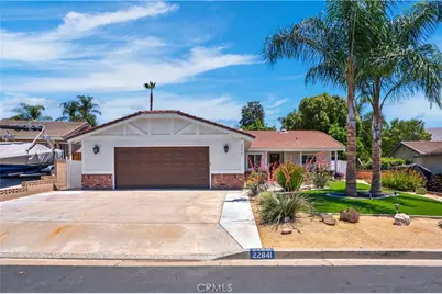 22841 Wind Song Place, Canyon Lake, CA 92587 - Photo 4