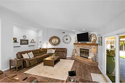 22841 Wind Song Place, Canyon Lake, CA 92587 - Photo 18