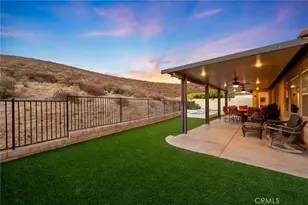32696 Cougar Pass Ct, Winchester, CA 92596 - Photo 24