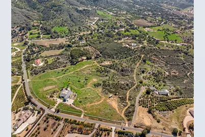 2 Las Palmeras, Temecula, CA 92590 - Photo 22