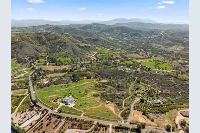 2 Las Palmeras, Temecula, CA 92590 - Photo 16