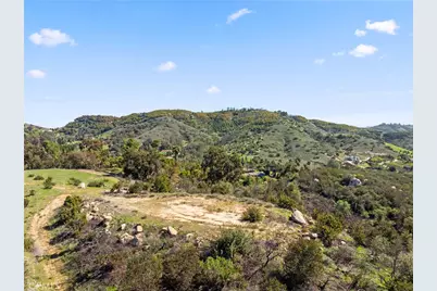 2 Las Palmeras, Temecula, CA 92590 - Photo 2