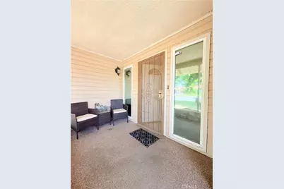 41931 Thornton Avenue, Hemet, CA 92544 - Photo 4