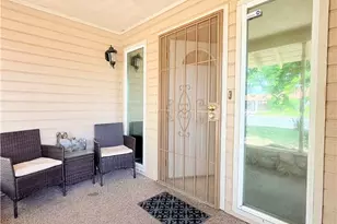 41931 Thornton Ave, Hemet, CA 92544 - Photo 4