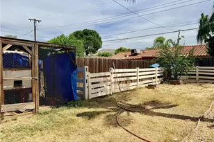 41931 Thornton Ave, Hemet, CA 92544 - Photo 40