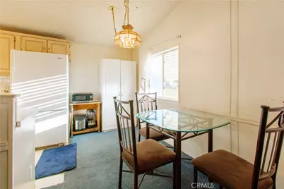768 N Buena Vista, Hemet, CA 92543 - Photo 6