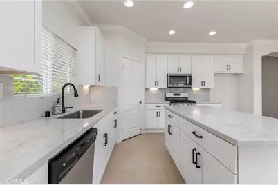 29825 Bay View, Menifee, CA 92584 - Photo 12