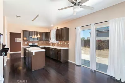 24861 Loire Court, Hemet, CA 92544 - Photo 10