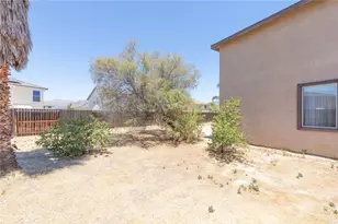 24861 Loire Ct, Hemet, CA 92544 - Photo 30