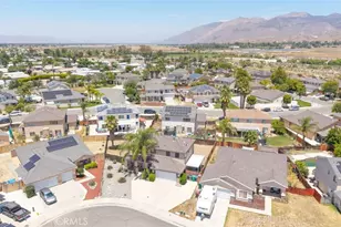 24861 Loire Ct, Hemet, CA 92544 - Photo 34