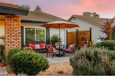 23039 Blue Bird Drive, Canyon Lake, CA 92587 - Photo 2
