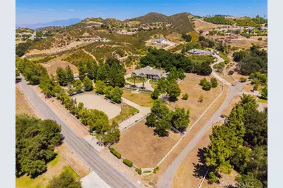 37954 Calle De Lobo, Murrieta, CA 92562 - Photo 4