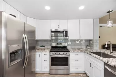 24610 Leafwood, Murrieta, CA 92562 - Photo 18