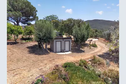 17535 Bear Valley Lane, Escondido, CA 92027 - Photo 52