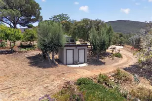 17535 Bear Valley Ln, Escondido, CA 92027 - Photo 52