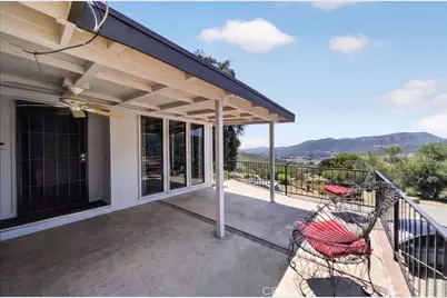 17535 Bear Valley Lane, Escondido, CA 92027 - Photo 4