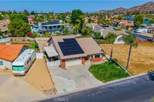 30150 Cove View St, Canyon Lake, CA 92587 - Photo 2