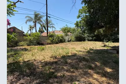 2729 Huckleberry Road, Santa Ana, CA 92706 - Photo 10