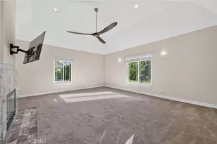 2098 Vista Valle Verde, Fallbrook, CA 92028 - Photo 58