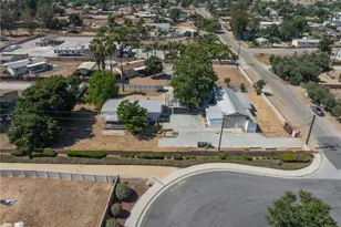 26739 Franklin, Hemet, CA 92545 - Photo 50