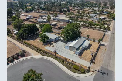 26739 Franklin, Hemet, CA 92545 - Photo 1