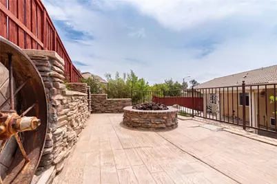 215 Gamez, Hemet, CA 92545 - Photo 30