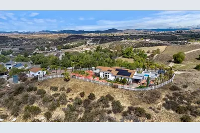39565 Spanish Oaks Drive, Temecula, CA 92592 - Photo 8
