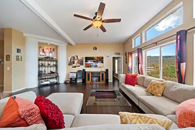 39565 Spanish Oaks Drive, Temecula, CA 92592 - Photo 32
