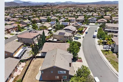 31544 Borega, Murrieta, CA 92563 - Photo 46