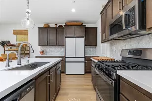 32561 Brunello Wy, Temecula, CA 92591 - Photo 8
