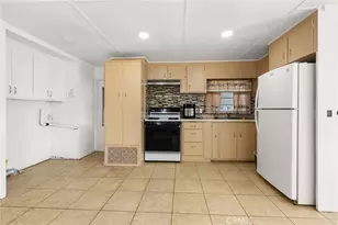 4400 W Florida Ave, Hemet, CA 92545 - Photo 16