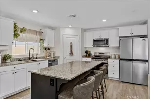 1234 Universal Wy, Hemet, CA 92543 - Photo 8